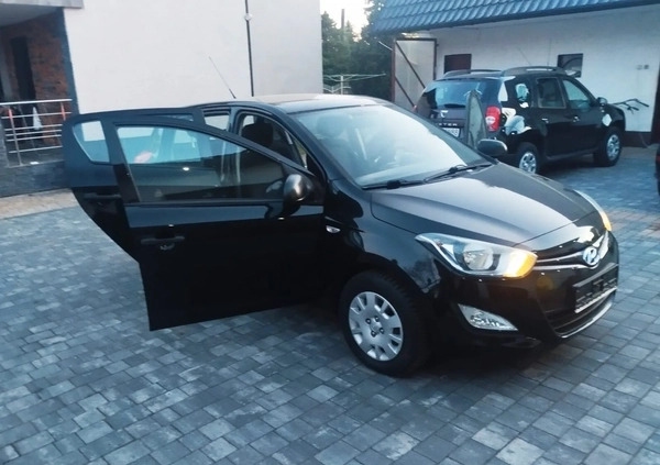 Hyundai i20 cena 21900 przebieg: 112000, rok produkcji 2012 z Lubliniec małe 92